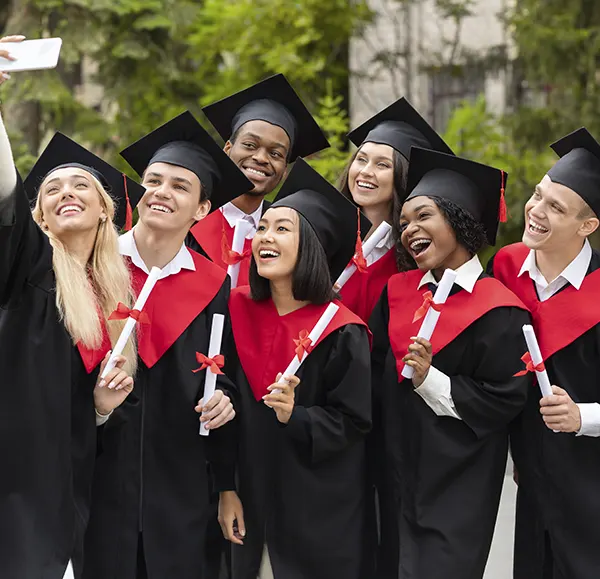 Estudiante bachiller exitoso